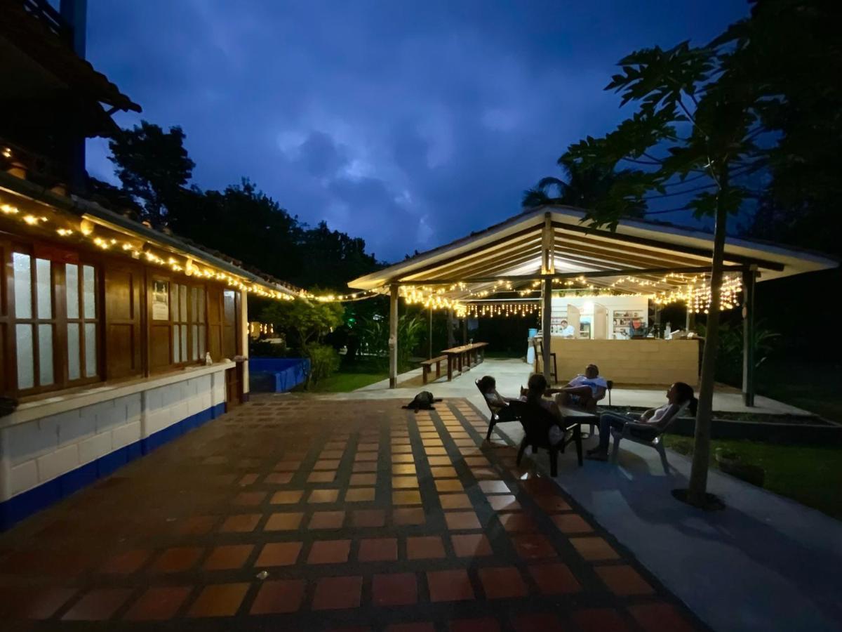 Los Robles Capurgana Hotel Exterior foto