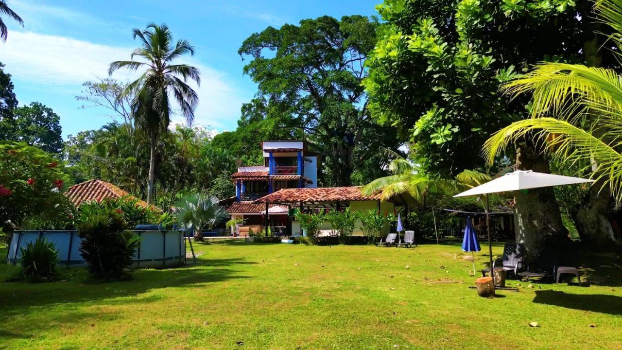 Los Robles Capurgana Hotel Exterior foto